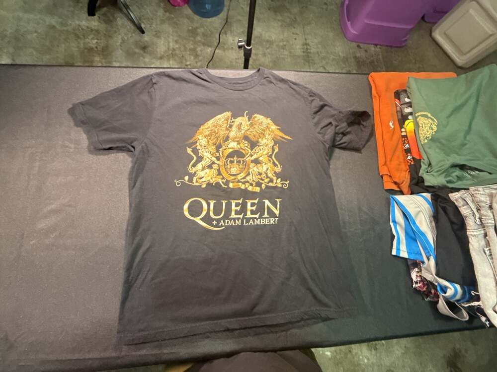 Queen + Adam Lambert Rhapsody Tour 2023 Official Concert T-Shirt Size Large